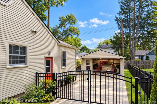 3113 Gardner Avenue, Berkley, MI 48072