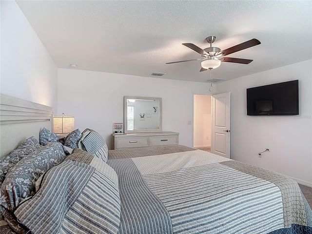 1699 RED LOOP, Lakeland, FL 33801