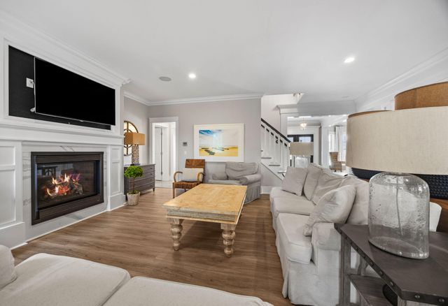 10 Uncle Stephens Road, West Dennis, MA 02670