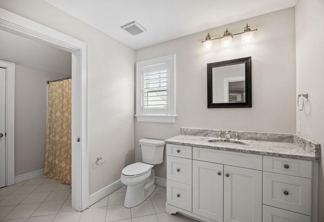 10 Uncle Stephens Road, West Dennis, MA 02670