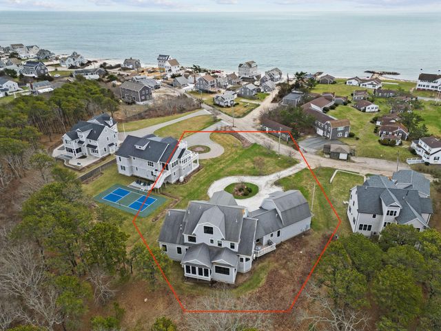 10 Uncle Stephens Road, West Dennis, MA 02670