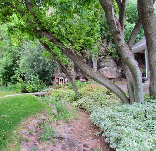 7737 W SAWTOOTH CV, Vernal, UT 84078