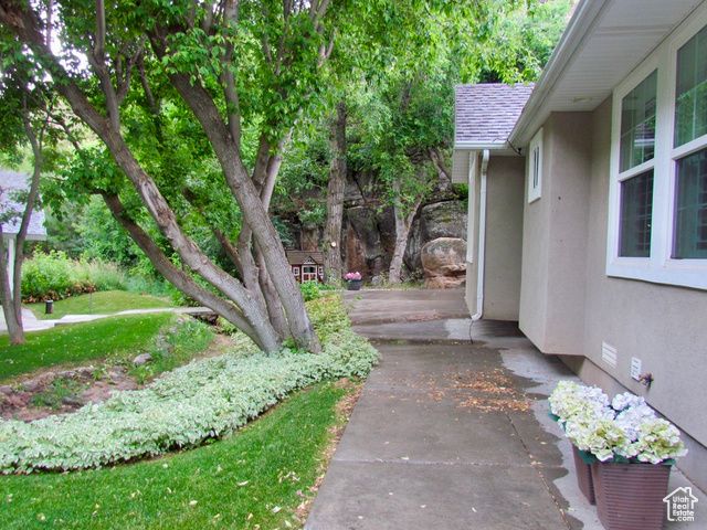 7737 W SAWTOOTH CV, Vernal, UT 84078