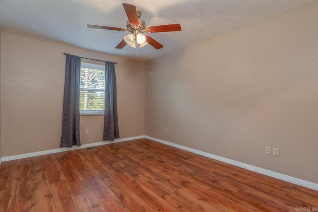 14 Yosemite Dr., Cherokee Village, AR 72525