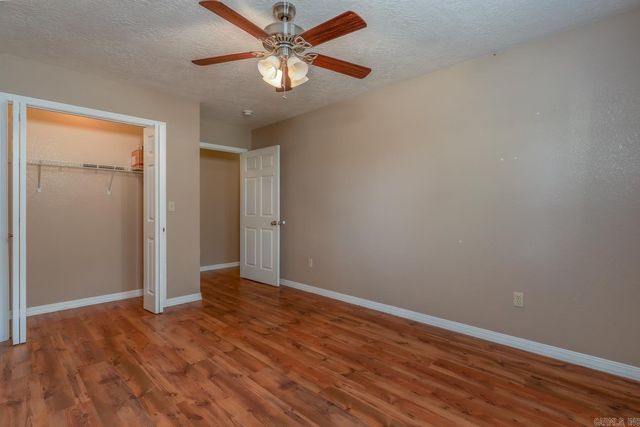 14 Yosemite Dr., Cherokee Village, AR 72525