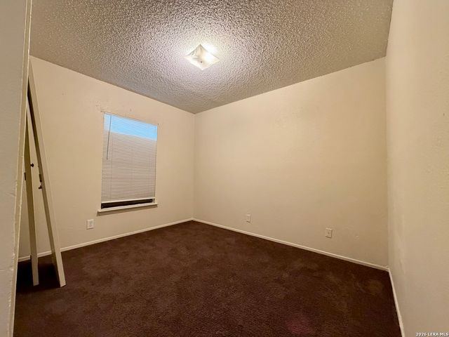 1413 W Mayfield, San Antonio, TX 78211