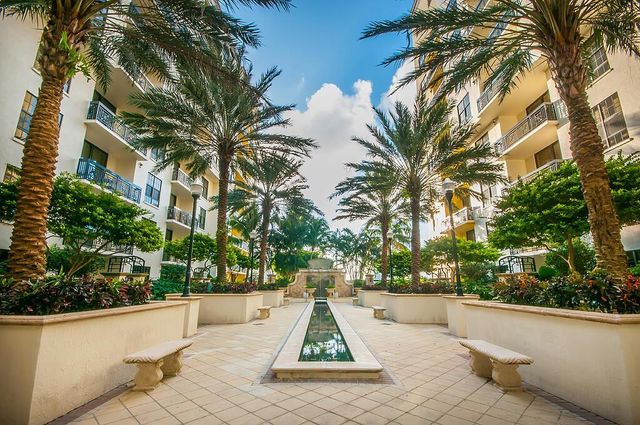 801 S Olive Avenue 816, West Palm Beach, FL 33401