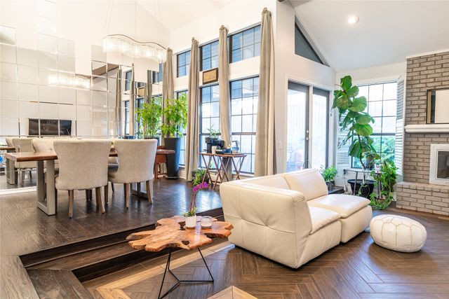 15124 Berry Trail, Dallas, TX 75248