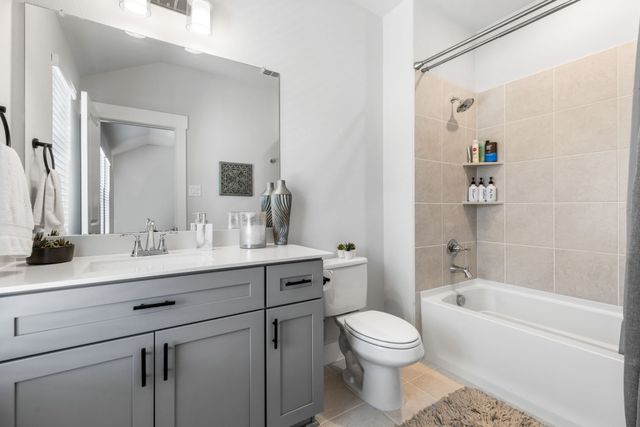 4502 Smokey Quartz Lane, Arlington, TX 76005