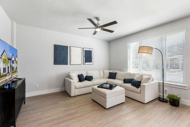 4502 Smokey Quartz Lane, Arlington, TX 76005