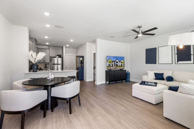 4502 Smokey Quartz Lane, Arlington, TX 76005