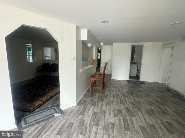 521 MAGNOLIA RD, Pemberton, NJ 08068