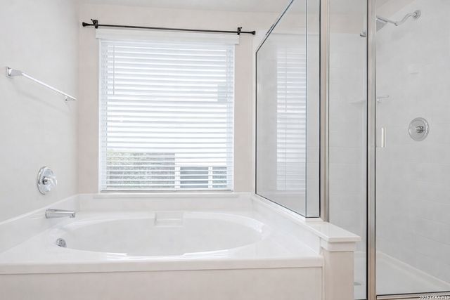 3911 Valencia Peak, San Antonio, TX 78261