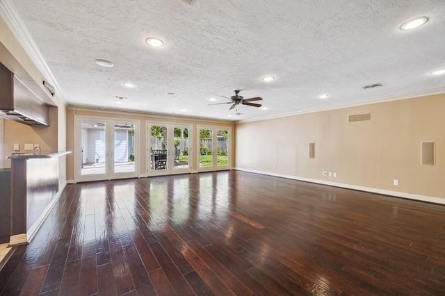 7726 Meadowvale Drive, Houston, TX 77063