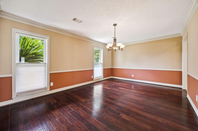 7726 Meadowvale Drive, Houston, TX 77063