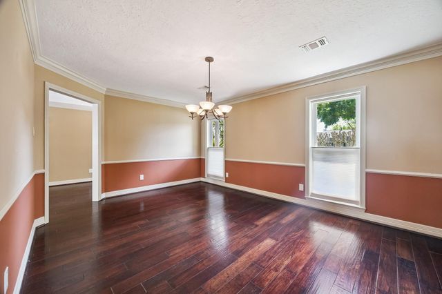 7726 Meadowvale Drive, Houston, TX 77063