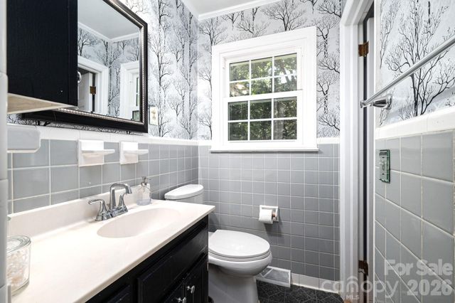 504 Dogwood Lane, Belmont, NC 28012