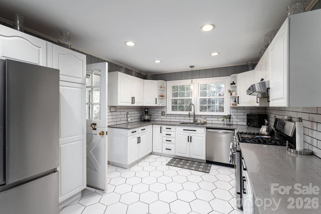 504 Dogwood Lane, Belmont, NC 28012