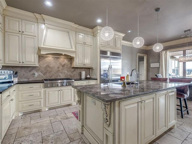 17944 Carlton Way, Edmond, OK 73012