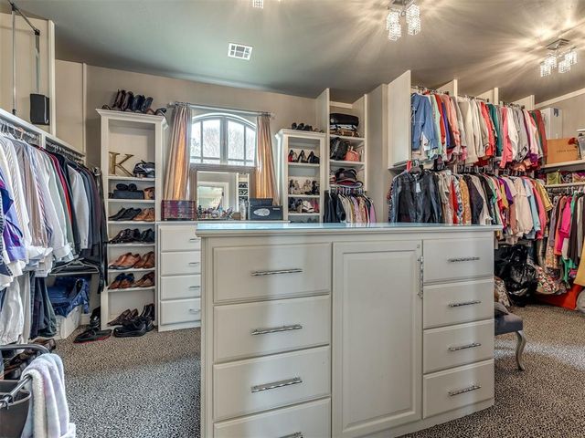 17944 Carlton Way, Edmond, OK 73012