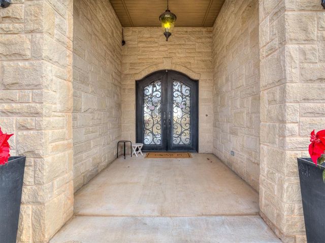 17944 Carlton Way, Edmond, OK 73012