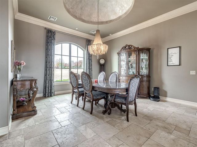 17944 Carlton Way, Edmond, OK 73012