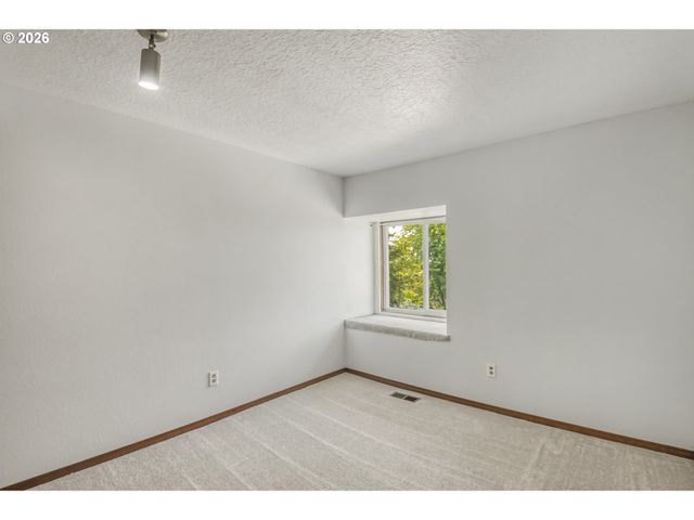 9940 Se 91ST Ave, Happy Valley, OR 97086