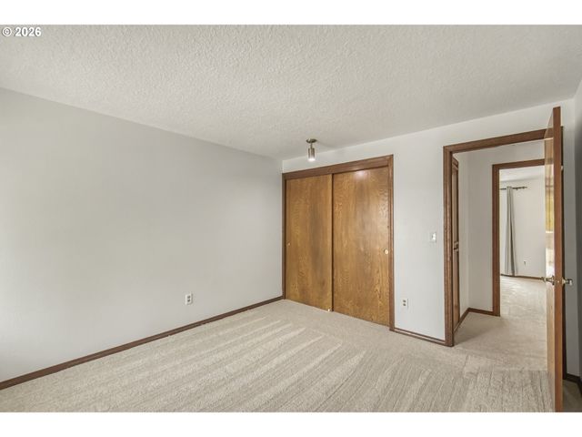 9940 Se 91ST Ave, Happy Valley, OR 97086