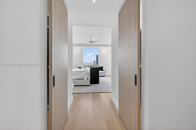 6000 Island Blvd 2102, Aventura, FL 33160