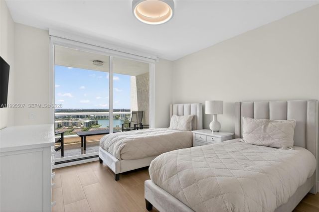 6000 Island Blvd 2102, Aventura, FL 33160