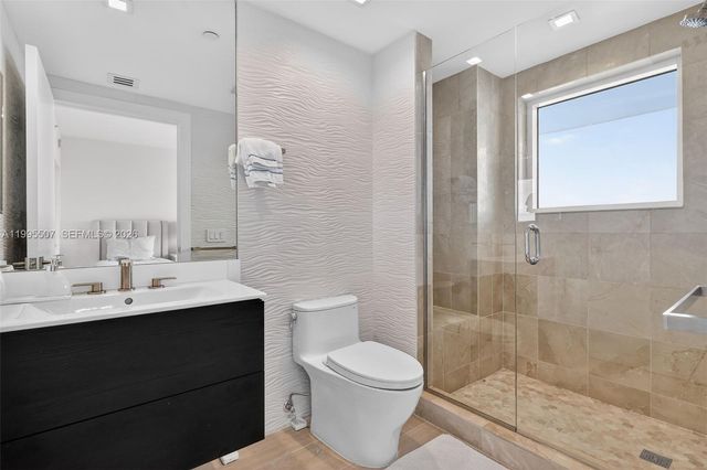 6000 Island Blvd 2102, Aventura, FL 33160