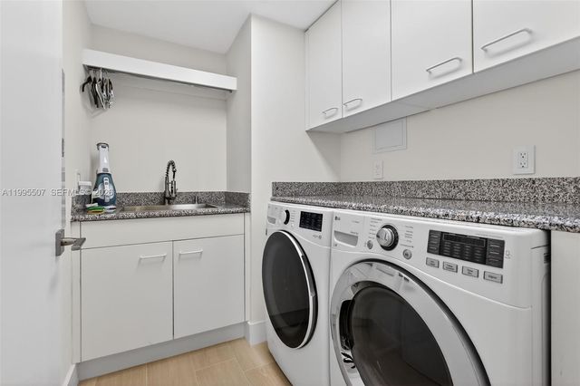 6000 Island Blvd 2102, Aventura, FL 33160