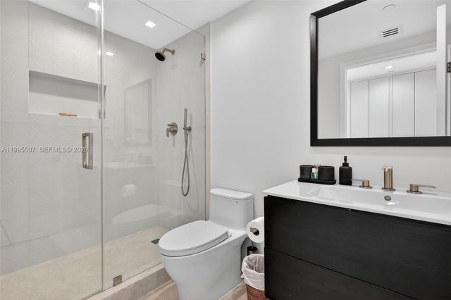 6000 Island Blvd 2102, Aventura, FL 33160