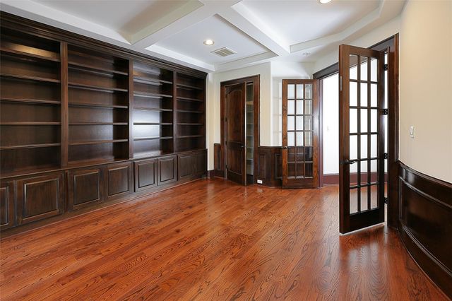 4839 Jason Street, Houston, TX 77096