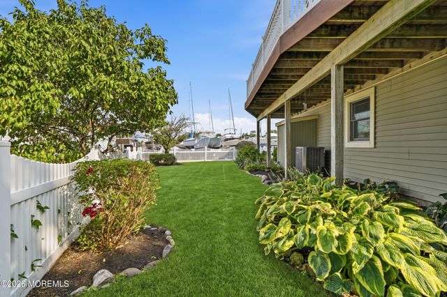 102 Marina Bay Court, Highlands, NJ 07732