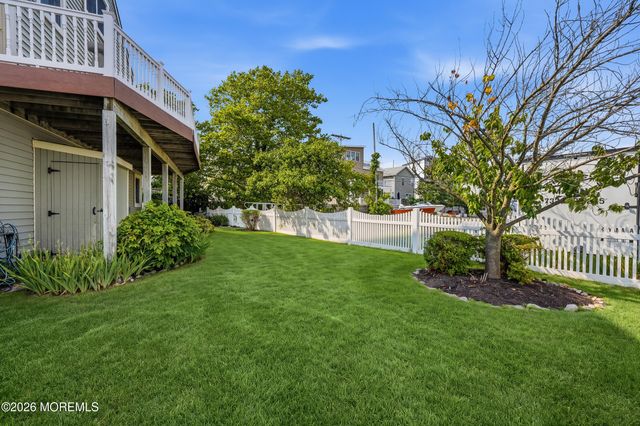 102 Marina Bay Court, Highlands, NJ 07732