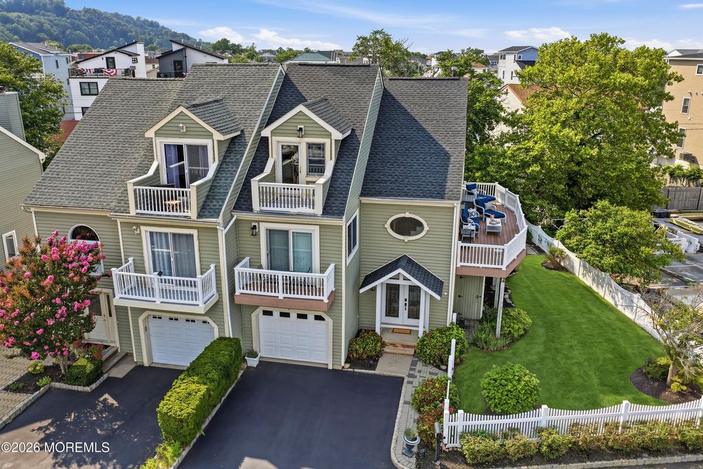 102 Marina Bay Court, Highlands, NJ 07732