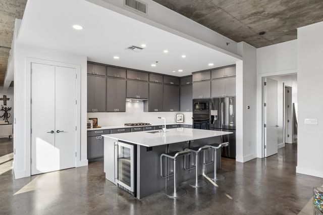 3030 Bryan Street 209, Dallas, TX 75204