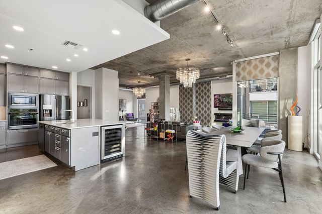 3030 Bryan Street 209, Dallas, TX 75204