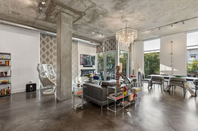 3030 Bryan Street 209, Dallas, TX 75204