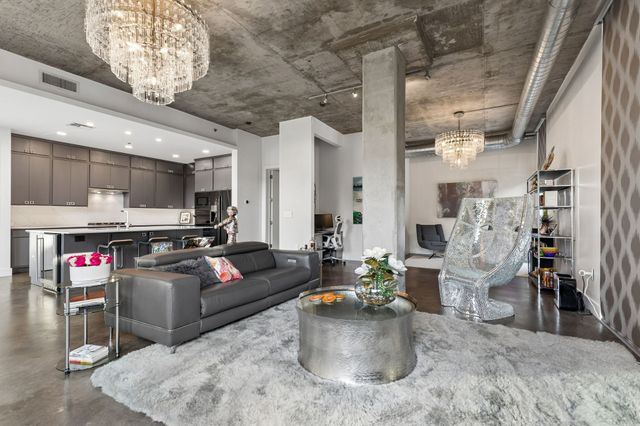 3030 Bryan Street 209, Dallas, TX 75204