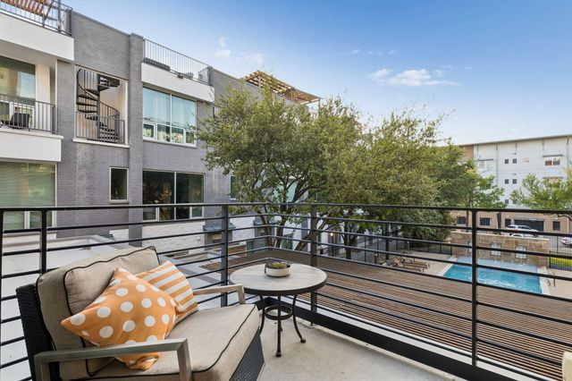 3030 Bryan Street 209, Dallas, TX 75204