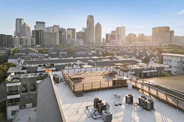 3030 Bryan Street 209, Dallas, TX 75204