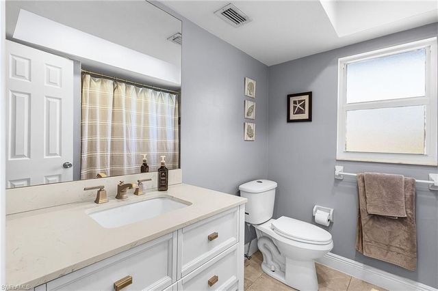 1220 Everest PKWY, Cape Coral, FL 33904