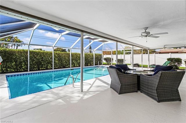 1220 Everest PKWY, Cape Coral, FL 33904