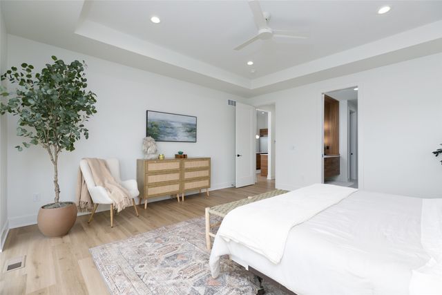 18239 Alderleaf Drive, Clive, IA 50325