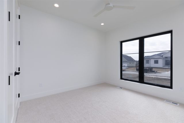 18239 Alderleaf Drive, Clive, IA 50325