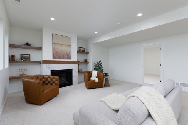 18239 Alderleaf Drive, Clive, IA 50325