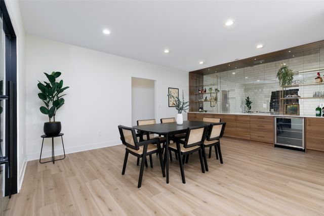 18239 Alderleaf Drive, Clive, IA 50325