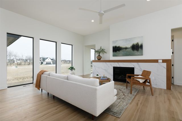 18239 Alderleaf Drive, Clive, IA 50325